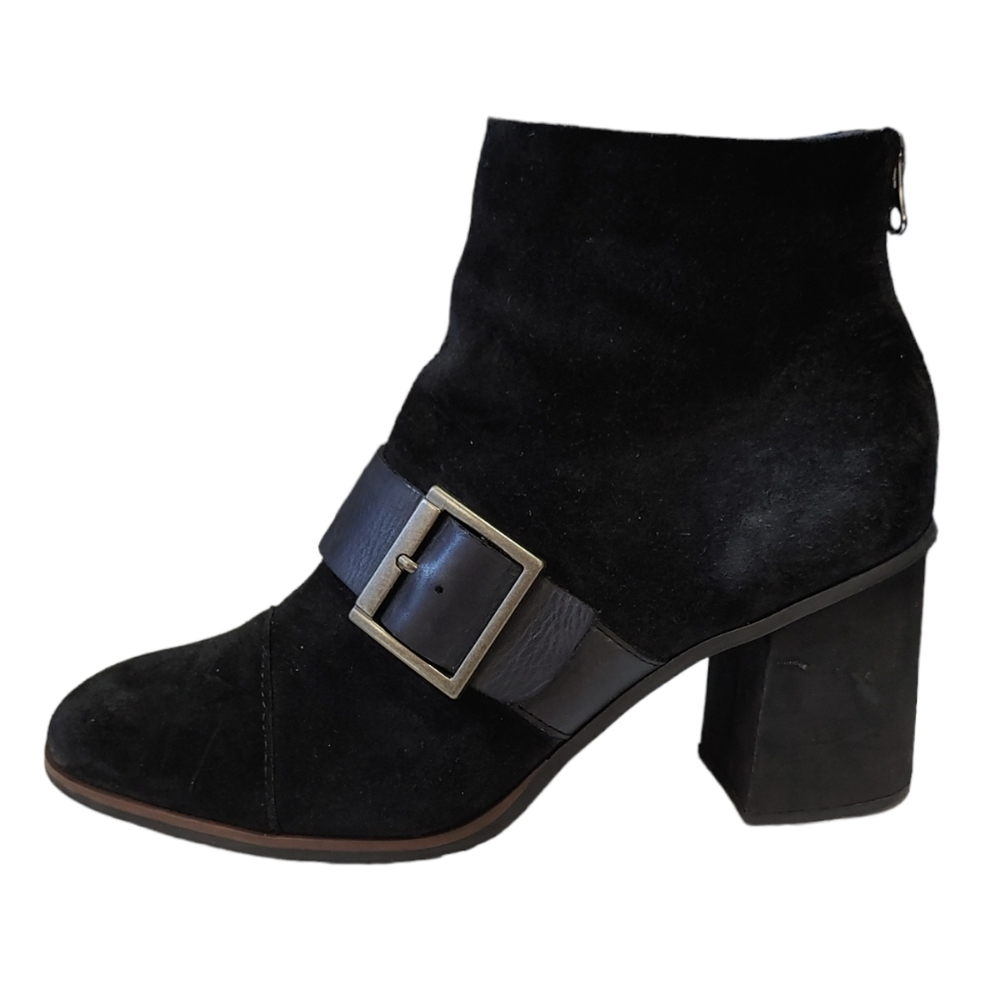 Kork Ease Black Suede Square Toe Buckle Ankle Heels Booties Women's Size 9.5 - Picture 11 of 11